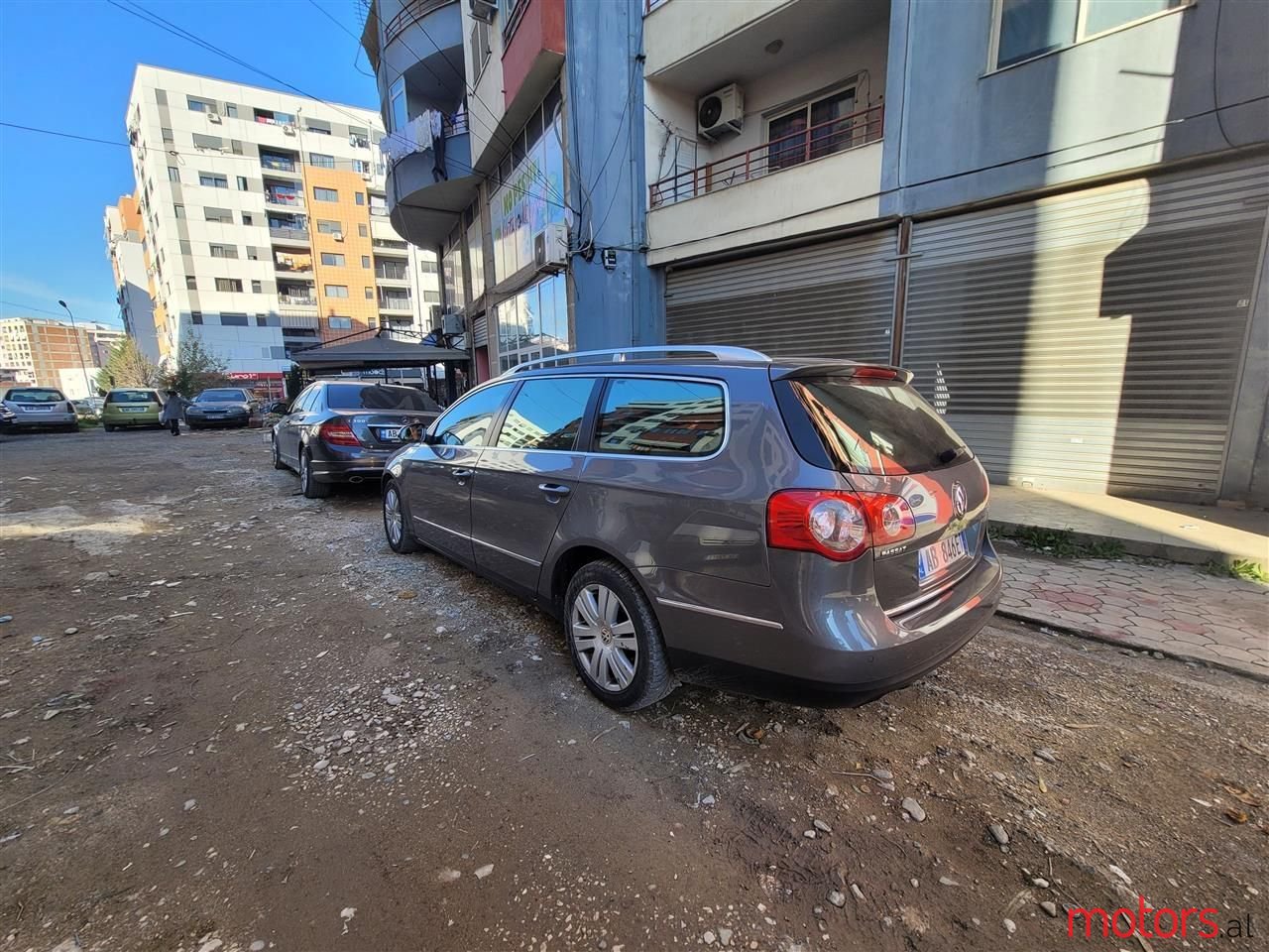 2007' Volkswagen Passat photo #3