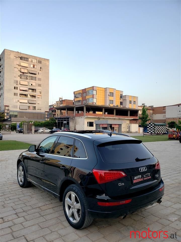 2012' Audi Q5 photo #6