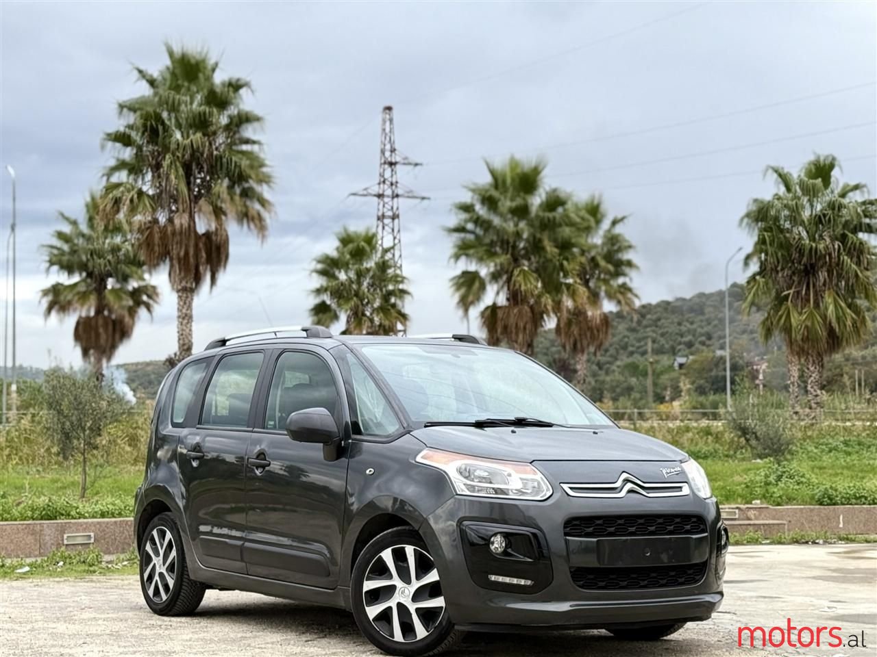 2013' Citroen C3 photo #1