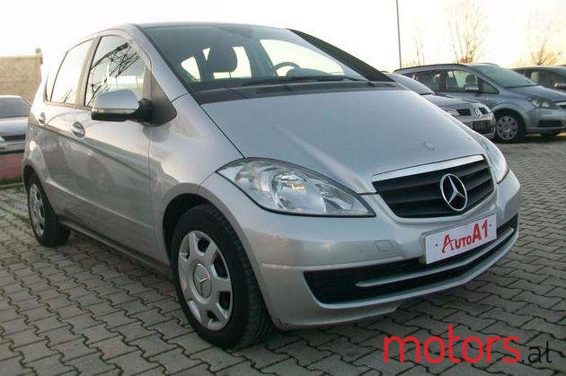 2009' Mercedes-Benz A-Class photo #2