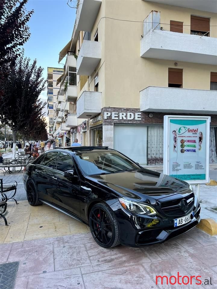 2015' Mercedes-Benz E 63 Amg photo #2