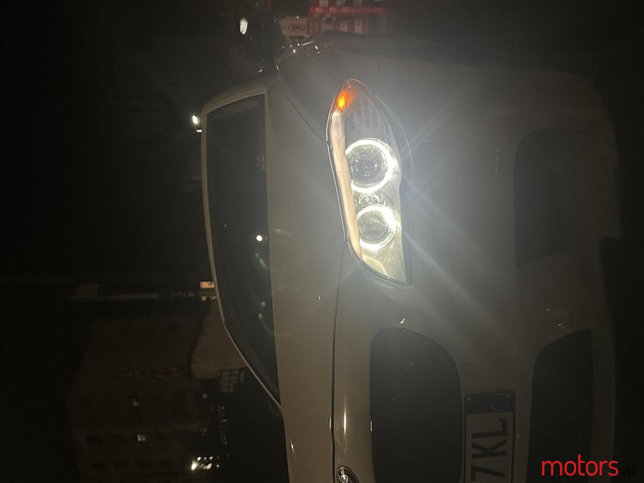 2013' BMW 520 photo #6