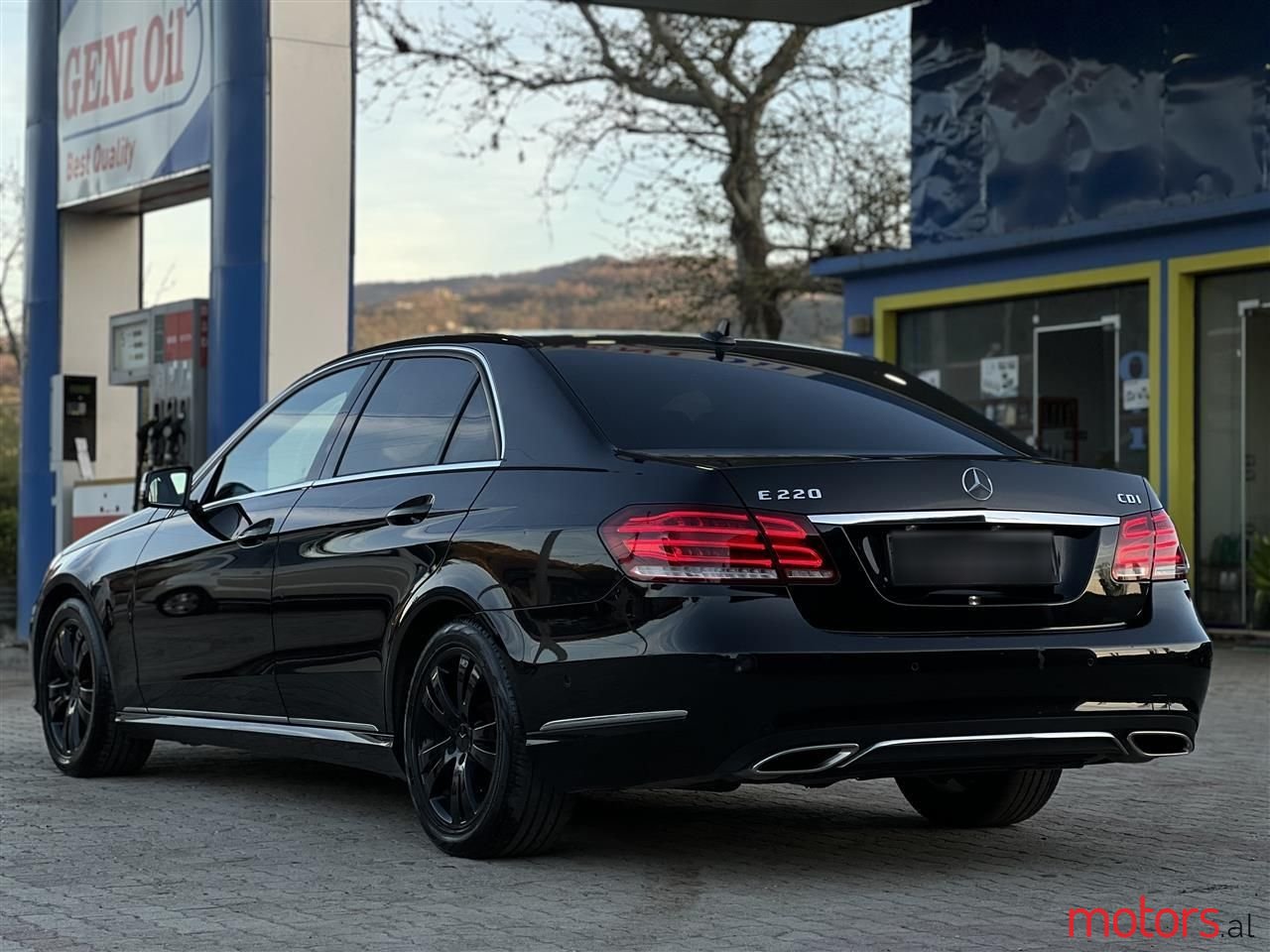 2014' Mercedes-Benz E 220 photo #5