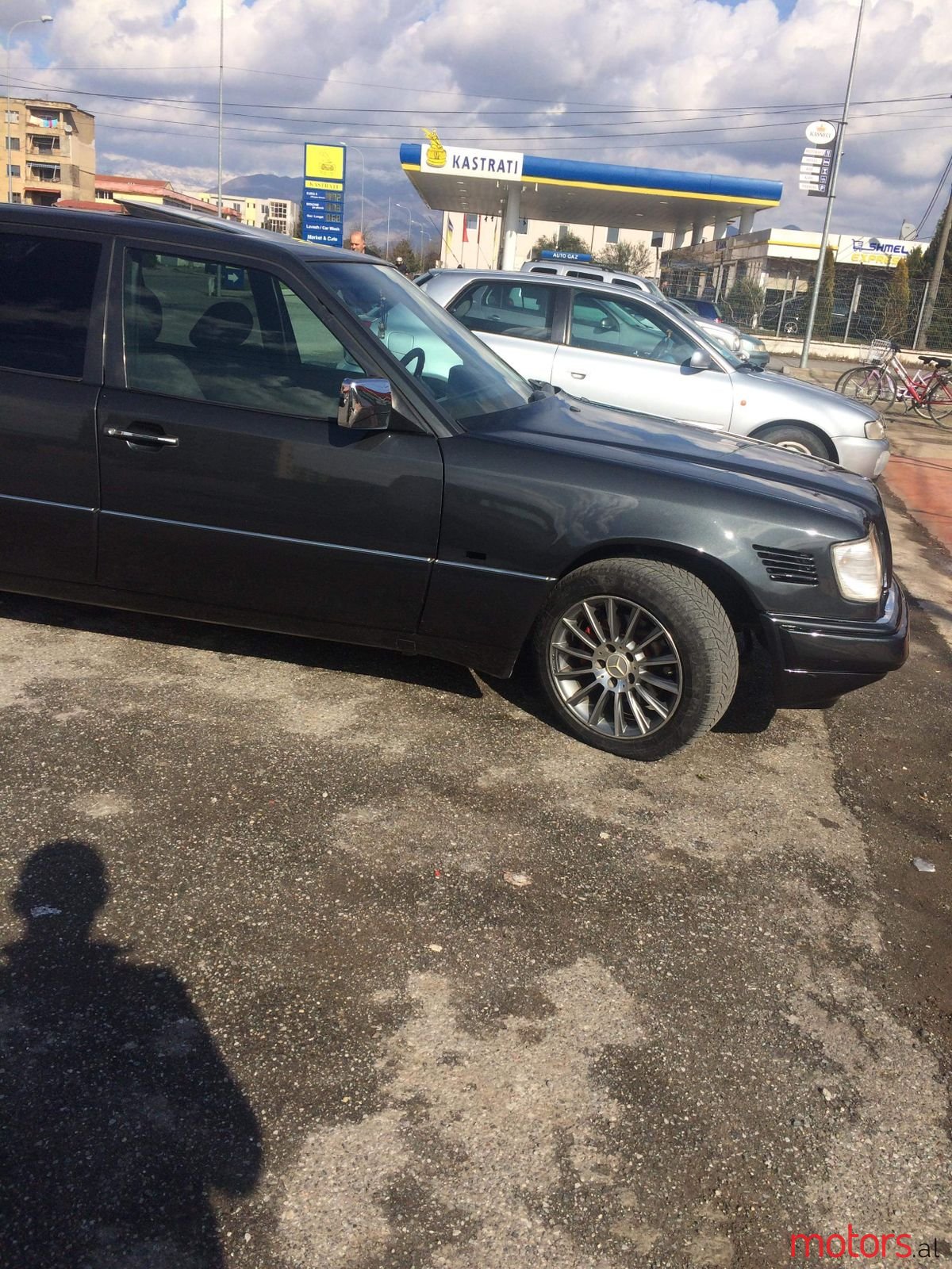 1995' Mercedes-Benz 250 Ka shum te veqanta photo #2