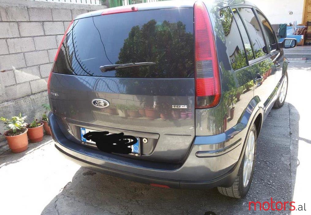 2005' Ford Fusion photo #2