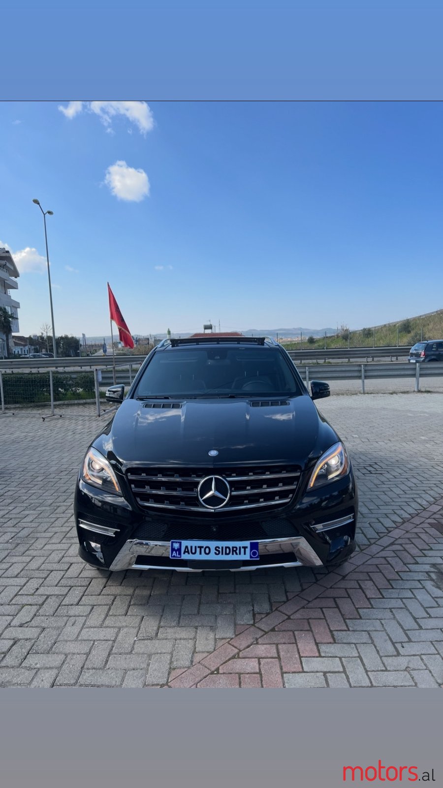 2015' Mercedes-Benz ML 350 photo #3