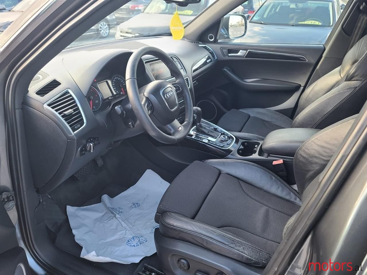 2009' Audi Q5 photo #4