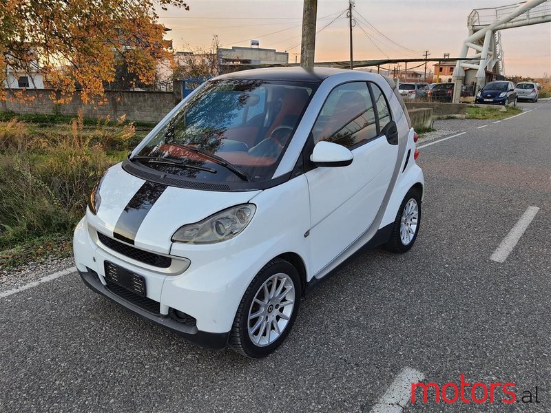 2009' Smart Fortwo photo #1