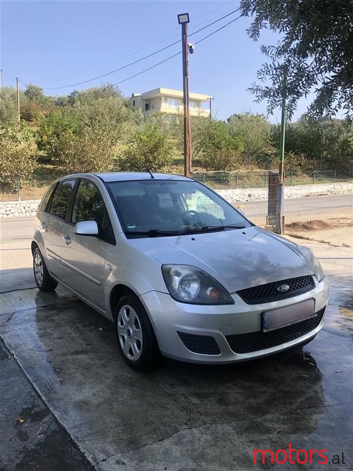 2008' Ford Fiesta photo #2