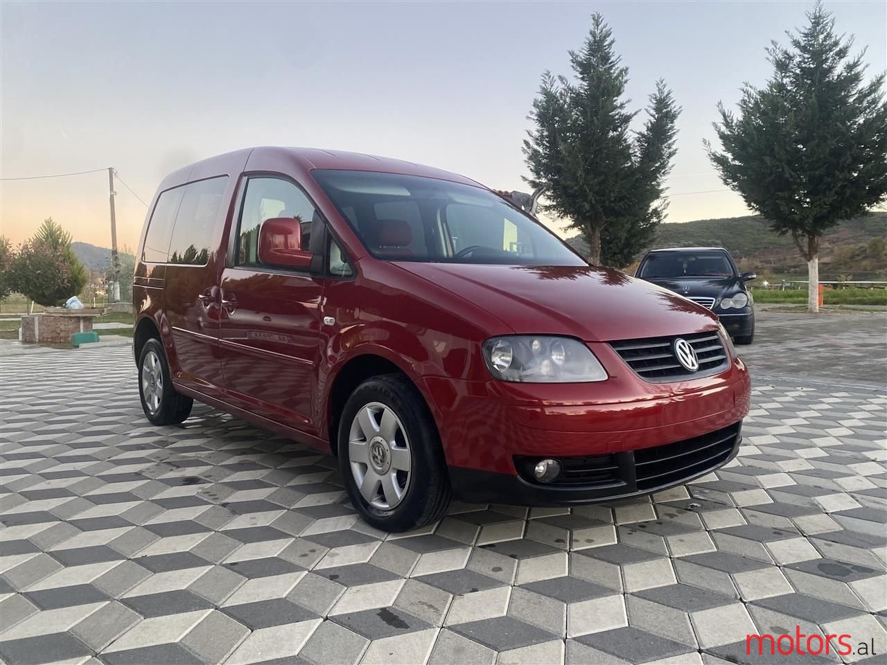 2006' Volkswagen Caddy photo #2