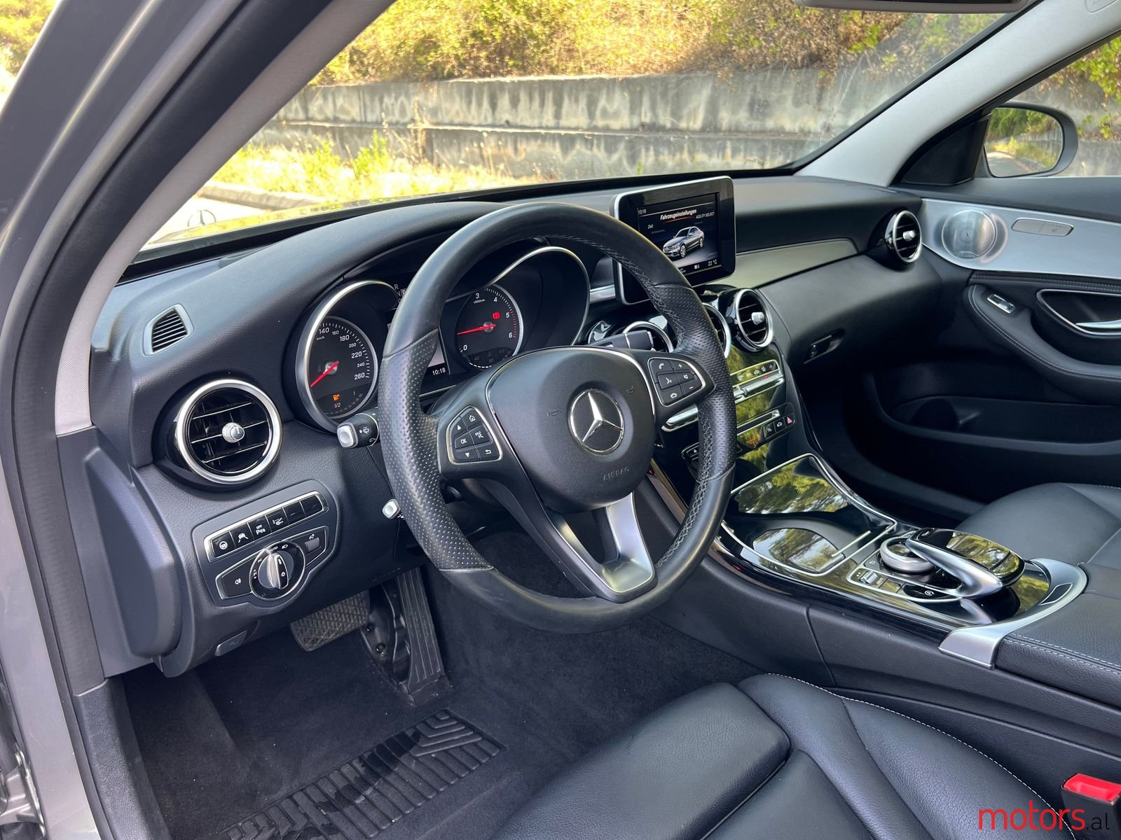 2016' Mercedes-Benz C 250 photo #6