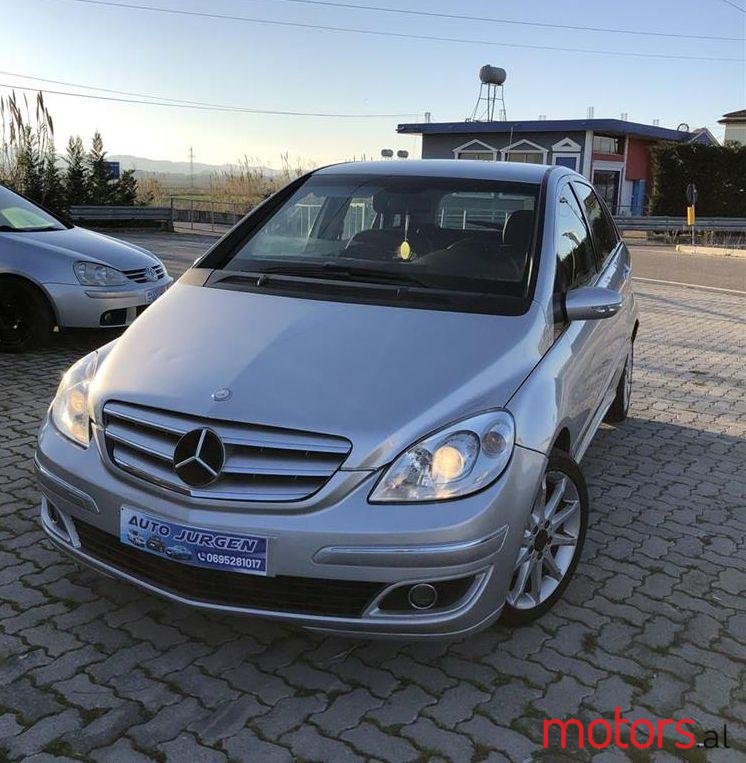 2008' Mercedes-Benz B 200 photo #1
