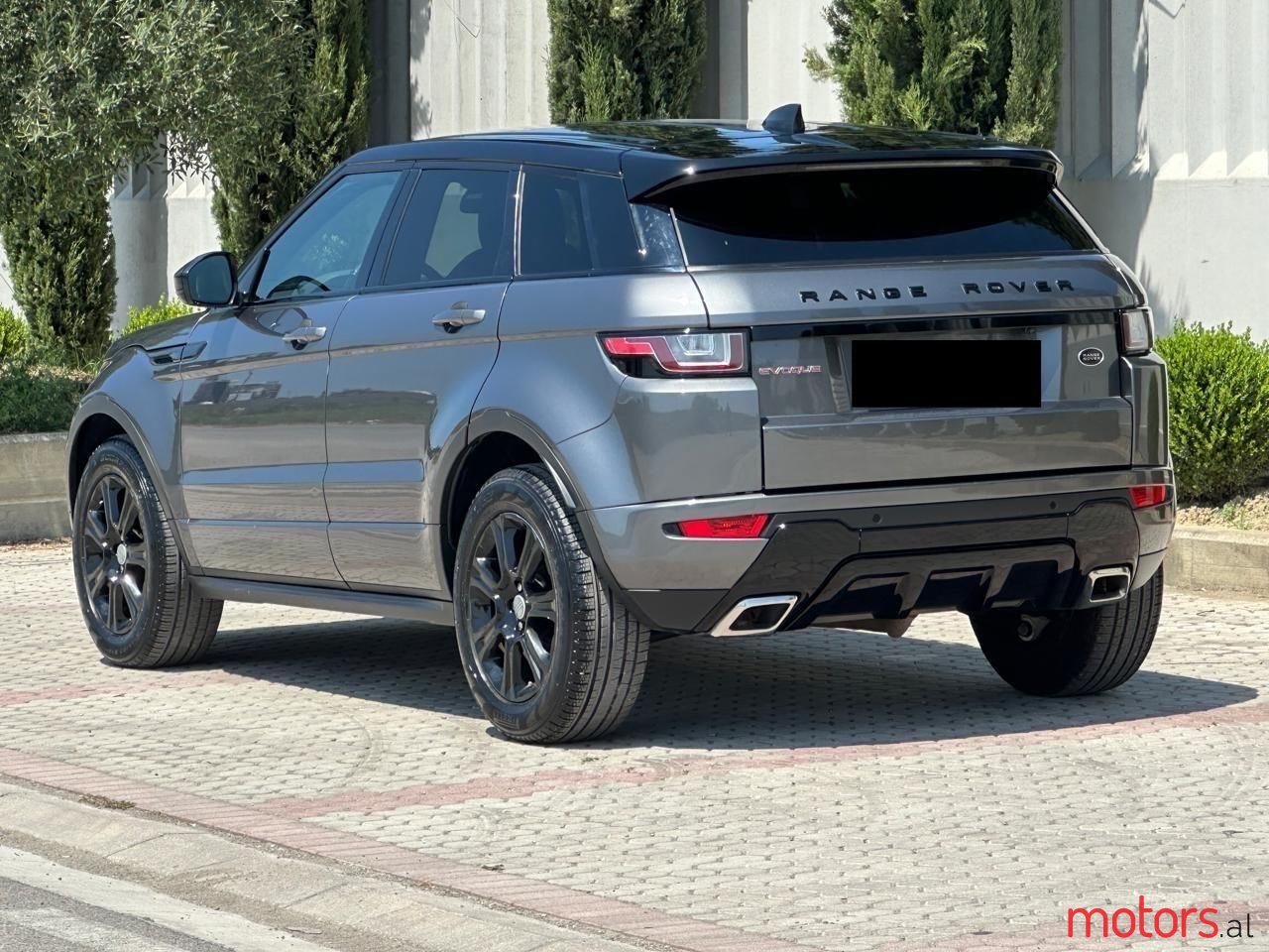 2018' Land Rover Range Rover Evoque photo #3