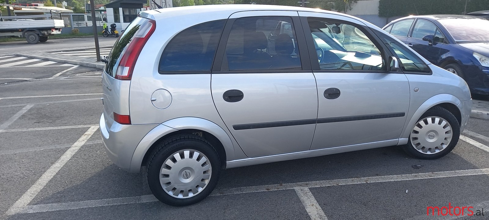 2004' Opel Meriva photo #1