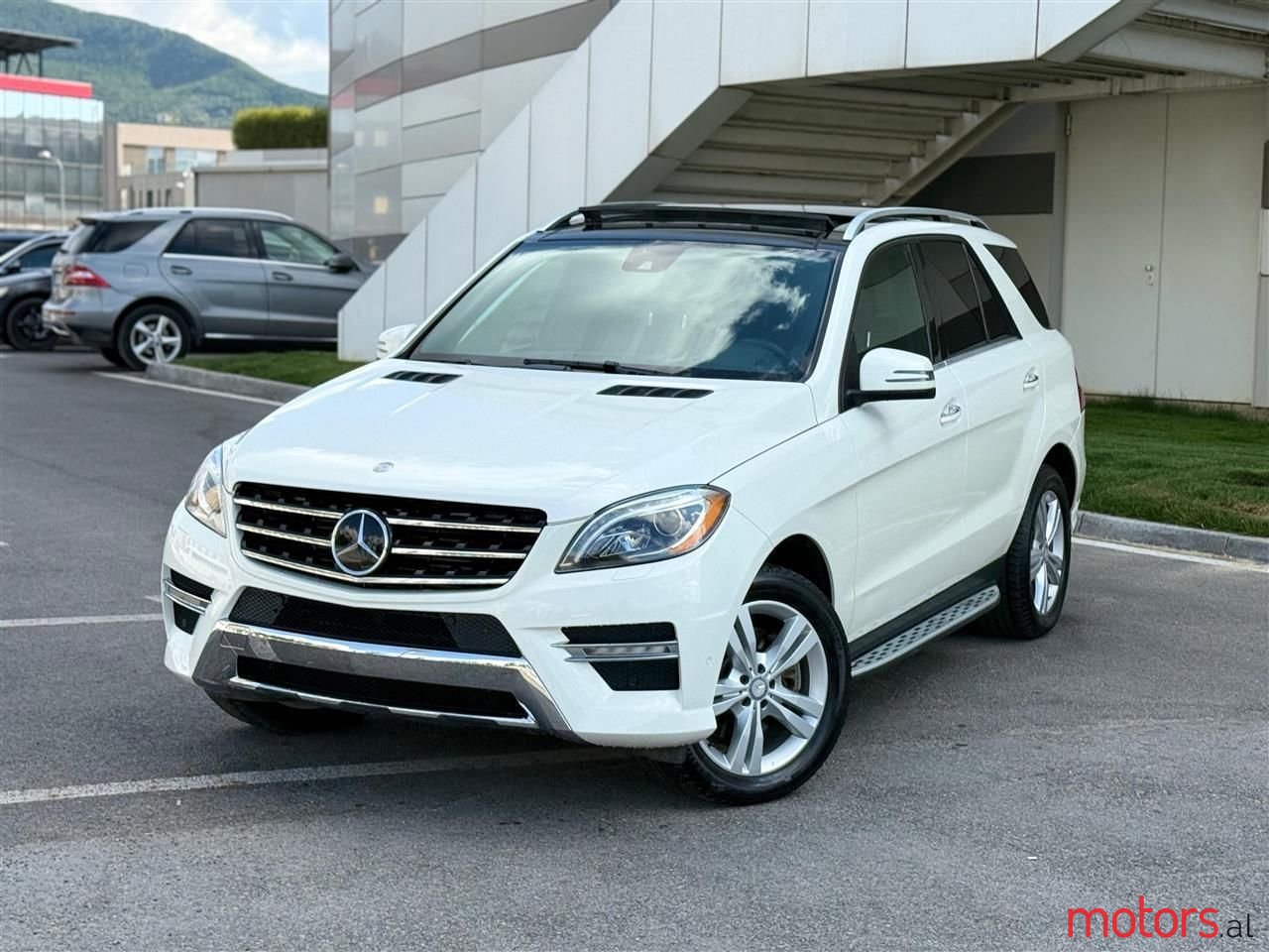 2013' Mercedes-Benz ML 350 photo #3