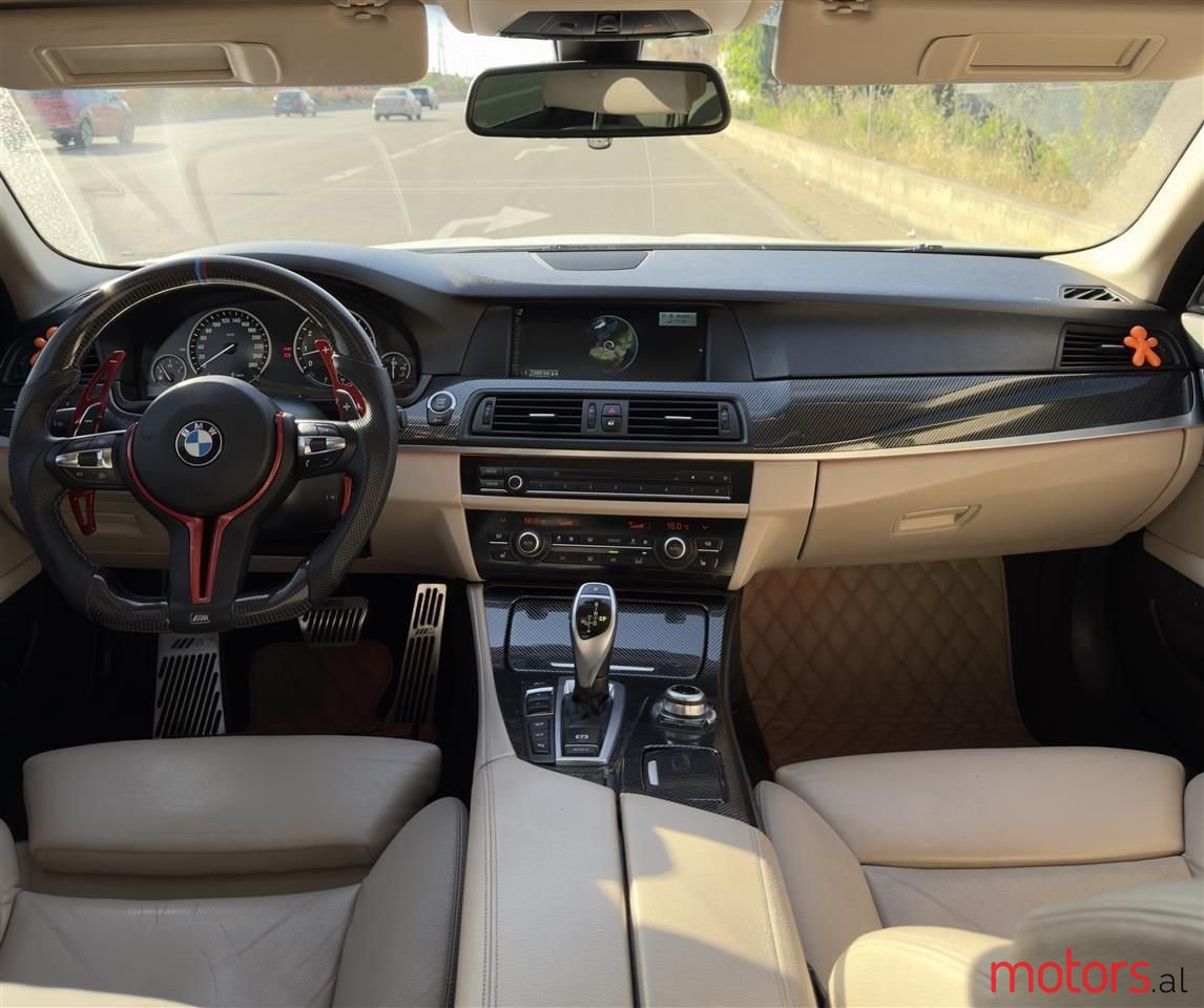 2013' BMW 535 photo #2