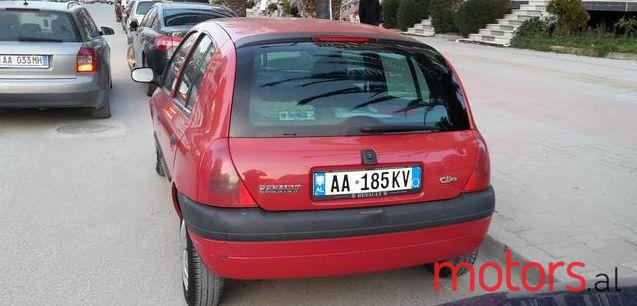 1999' Renault Clio photo #2