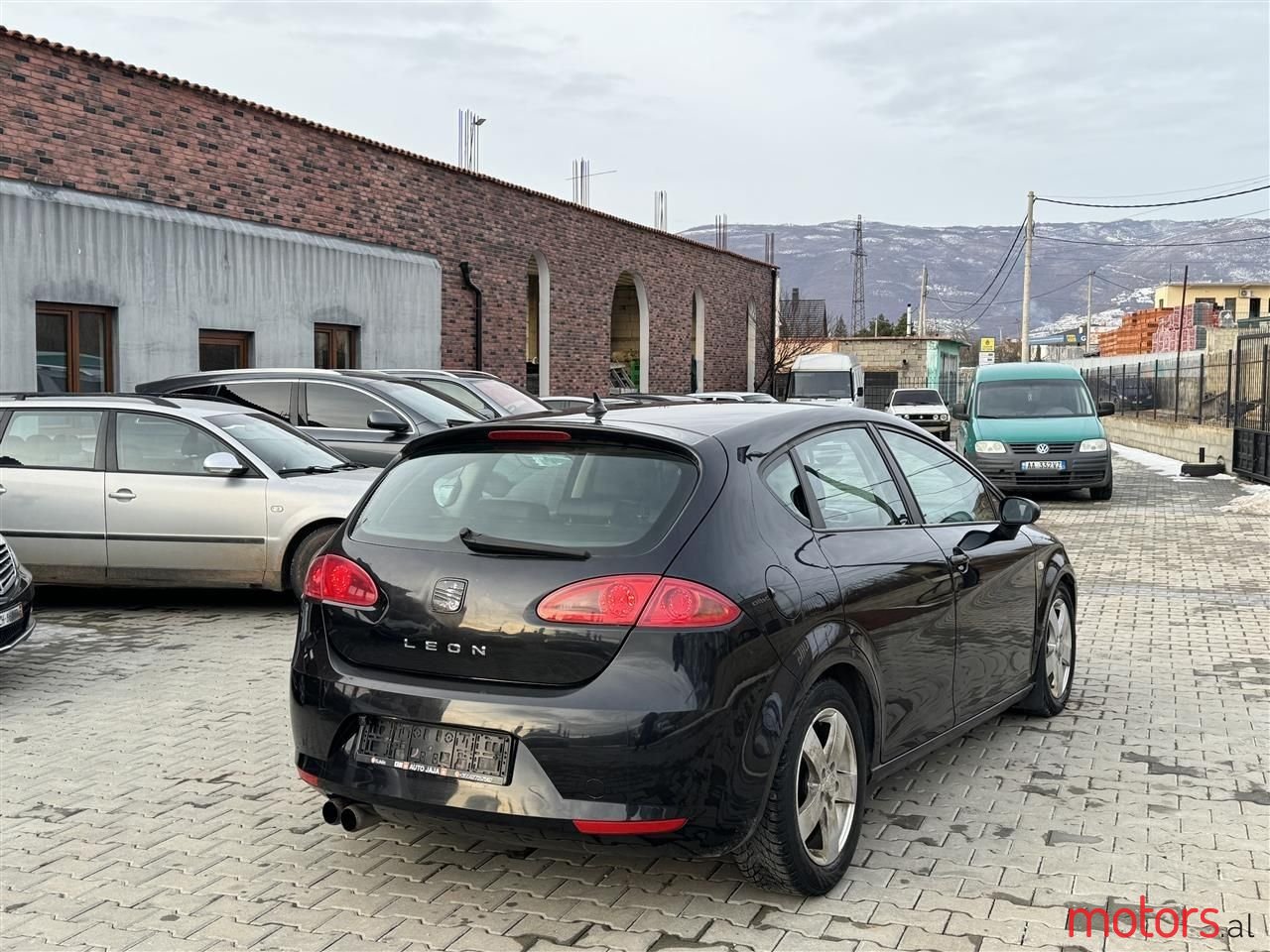 2007' SEAT Leon photo #2