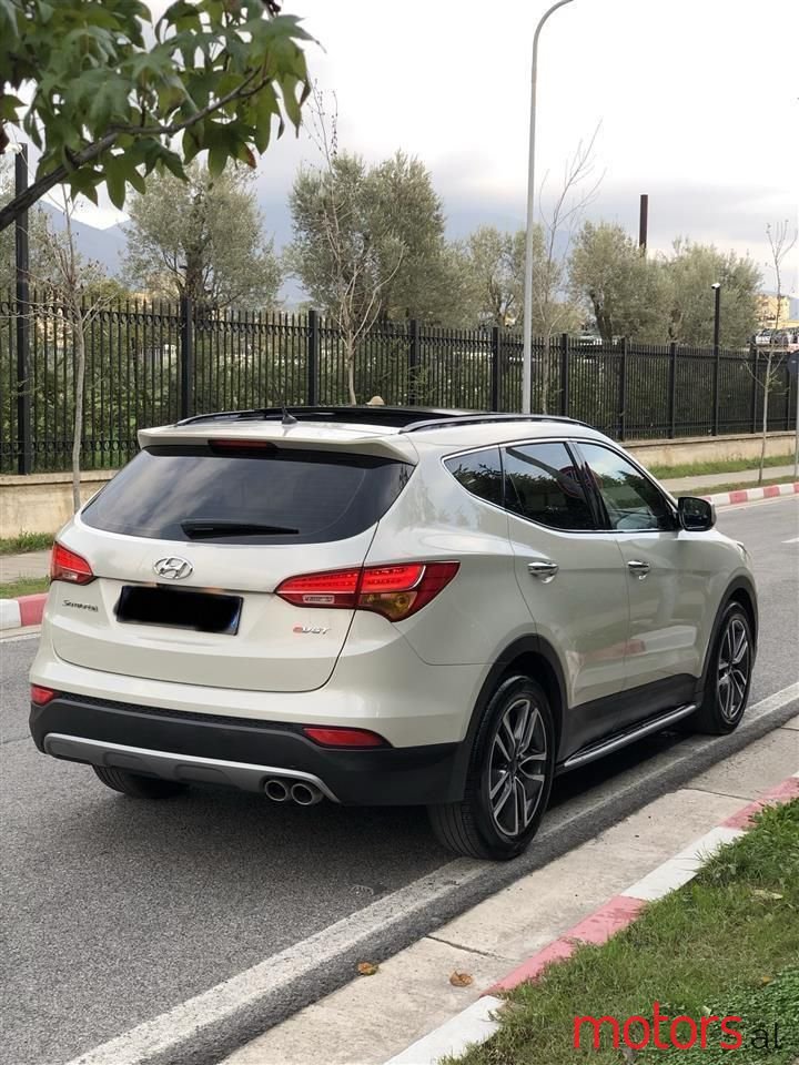 2014' Hyundai Santa Fe photo #6