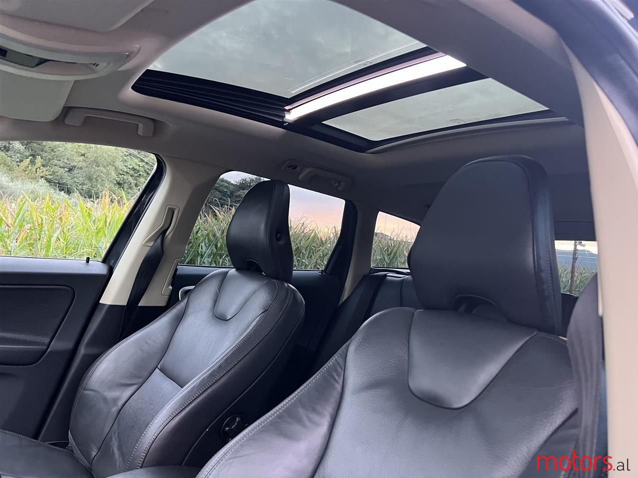 2010' Volvo Xc 60 photo #6