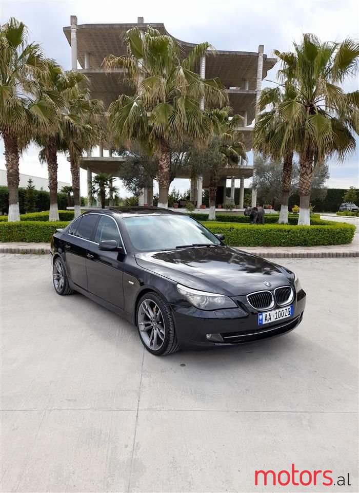 2009' BMW 530 photo #2