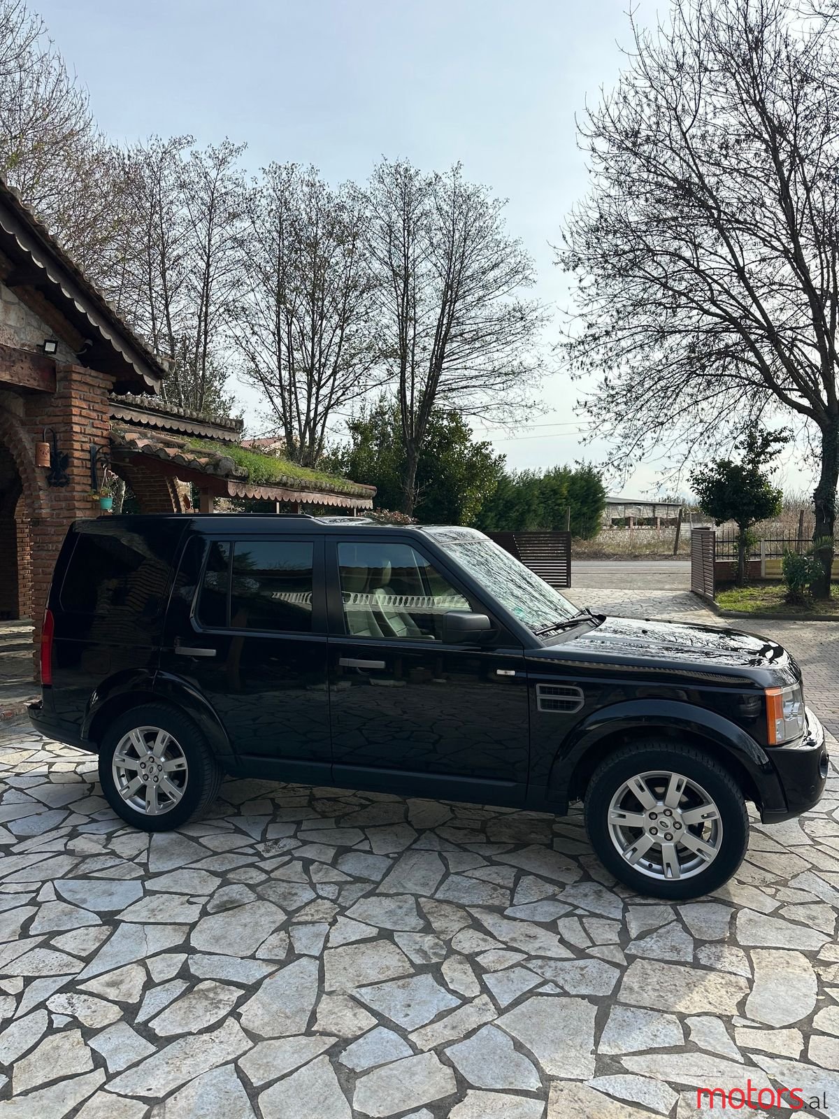 2009' Land Rover Discovery photo #4