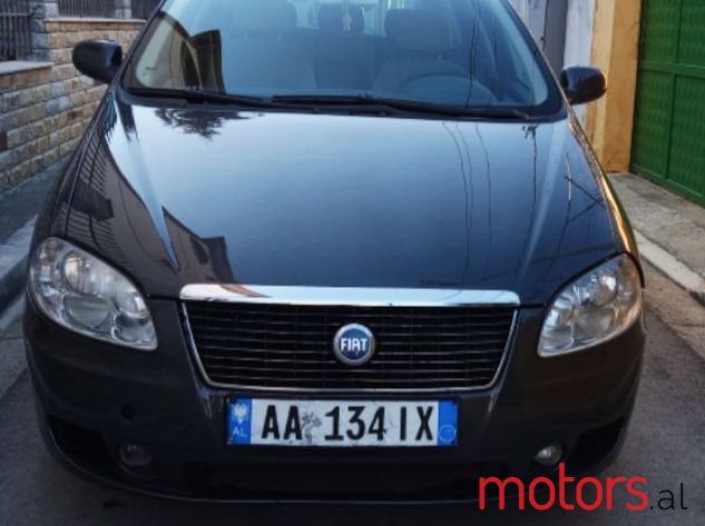 2005' Fiat Croma photo #1