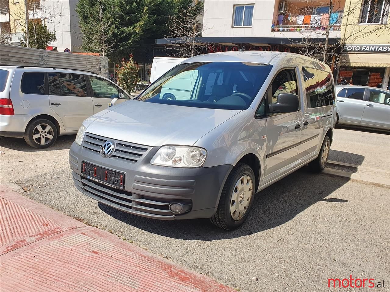 2010' Volkswagen Caddy photo #3