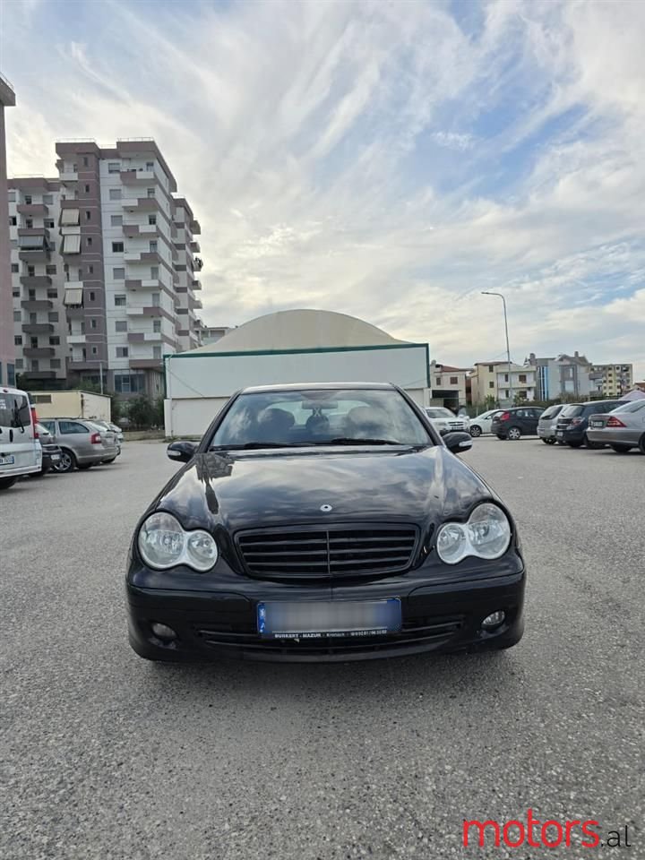 2006' Mercedes-Benz C 220 photo #5
