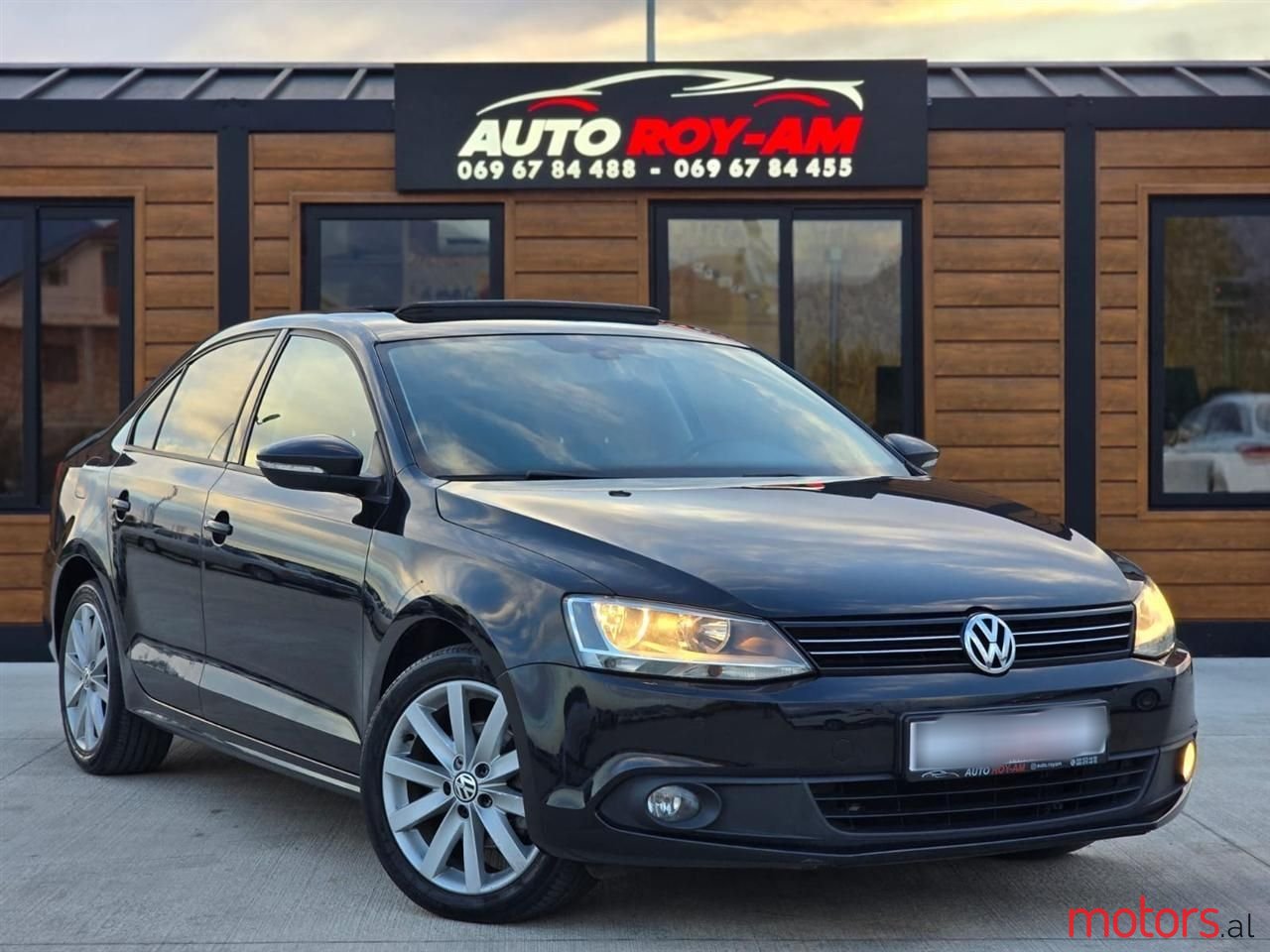 2013' Volkswagen Jetta photo #1