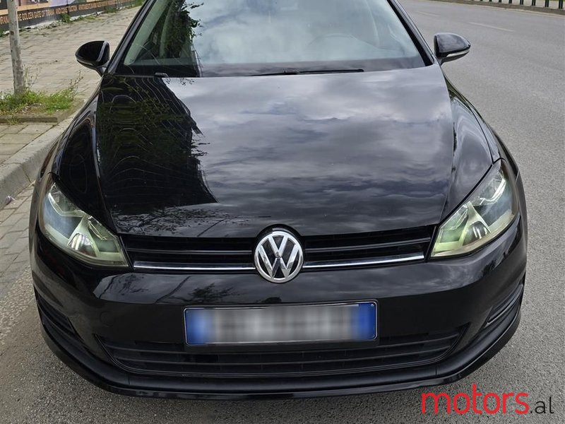 2015' Volkswagen Golf photo #4