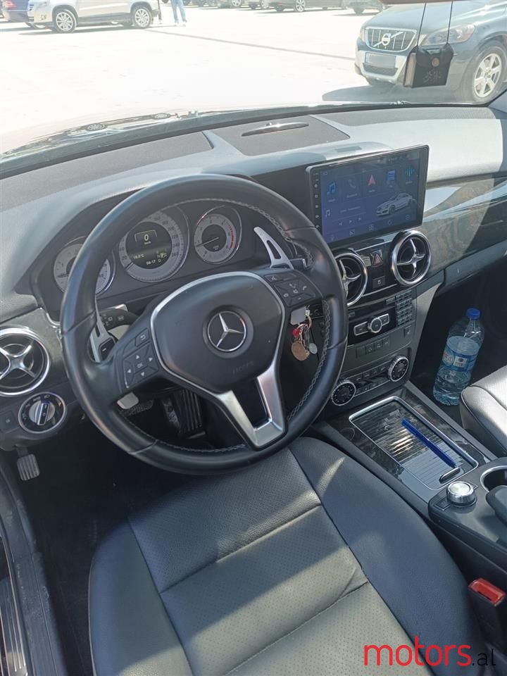 2013' Mercedes-Benz GLK 220 photo #5