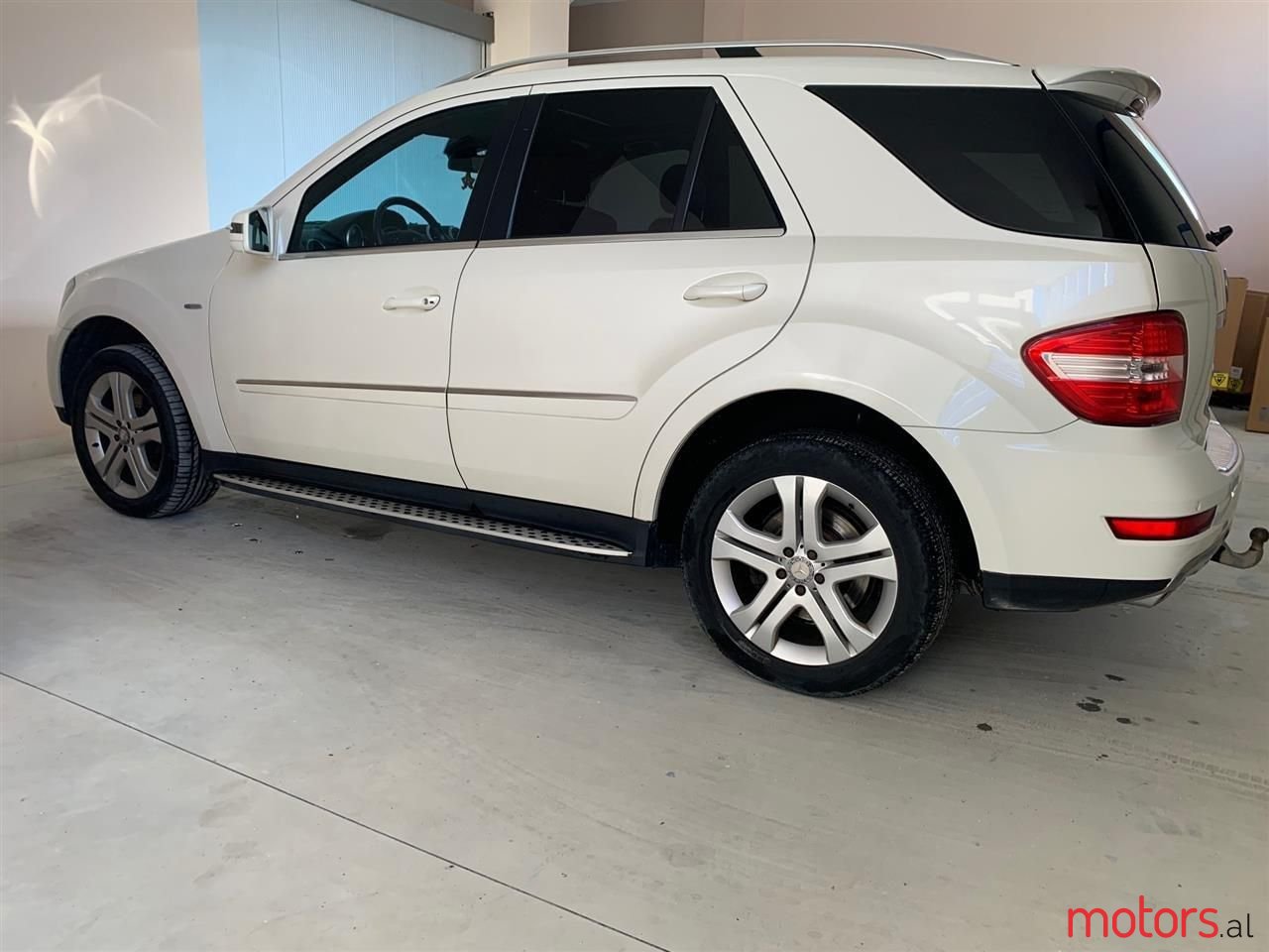 2010' Mercedes-Benz ML 350 photo #1