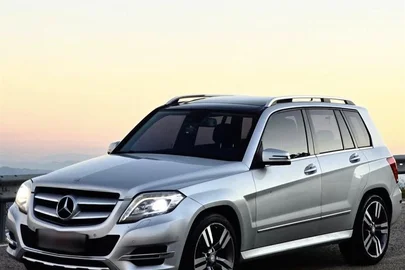 2015' Mercedes-Benz GLK 220