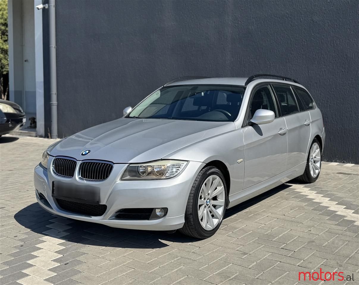 2008' BMW 318 photo #1