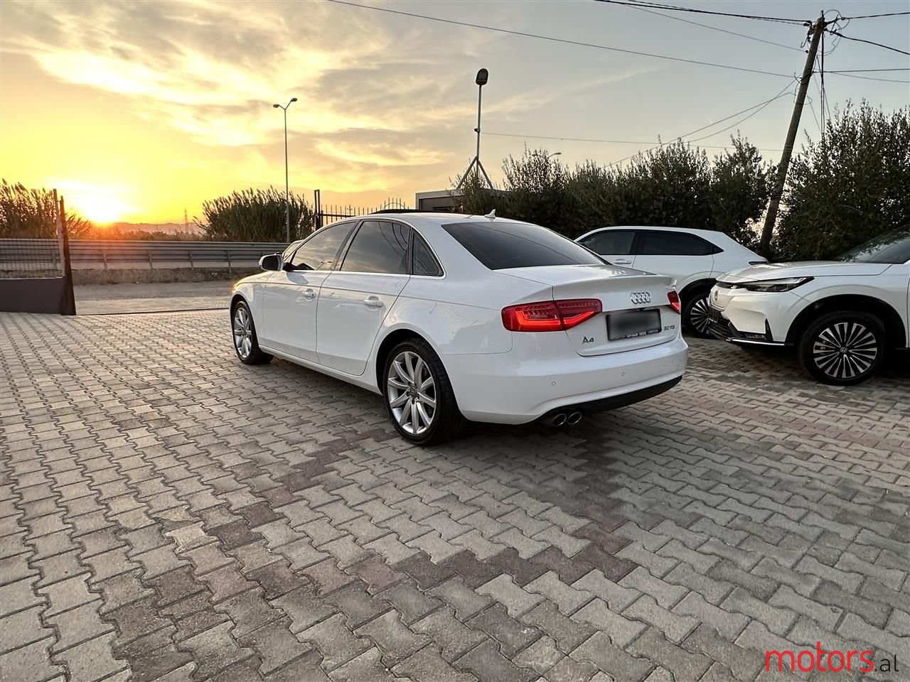 2016' Audi A4 photo #6