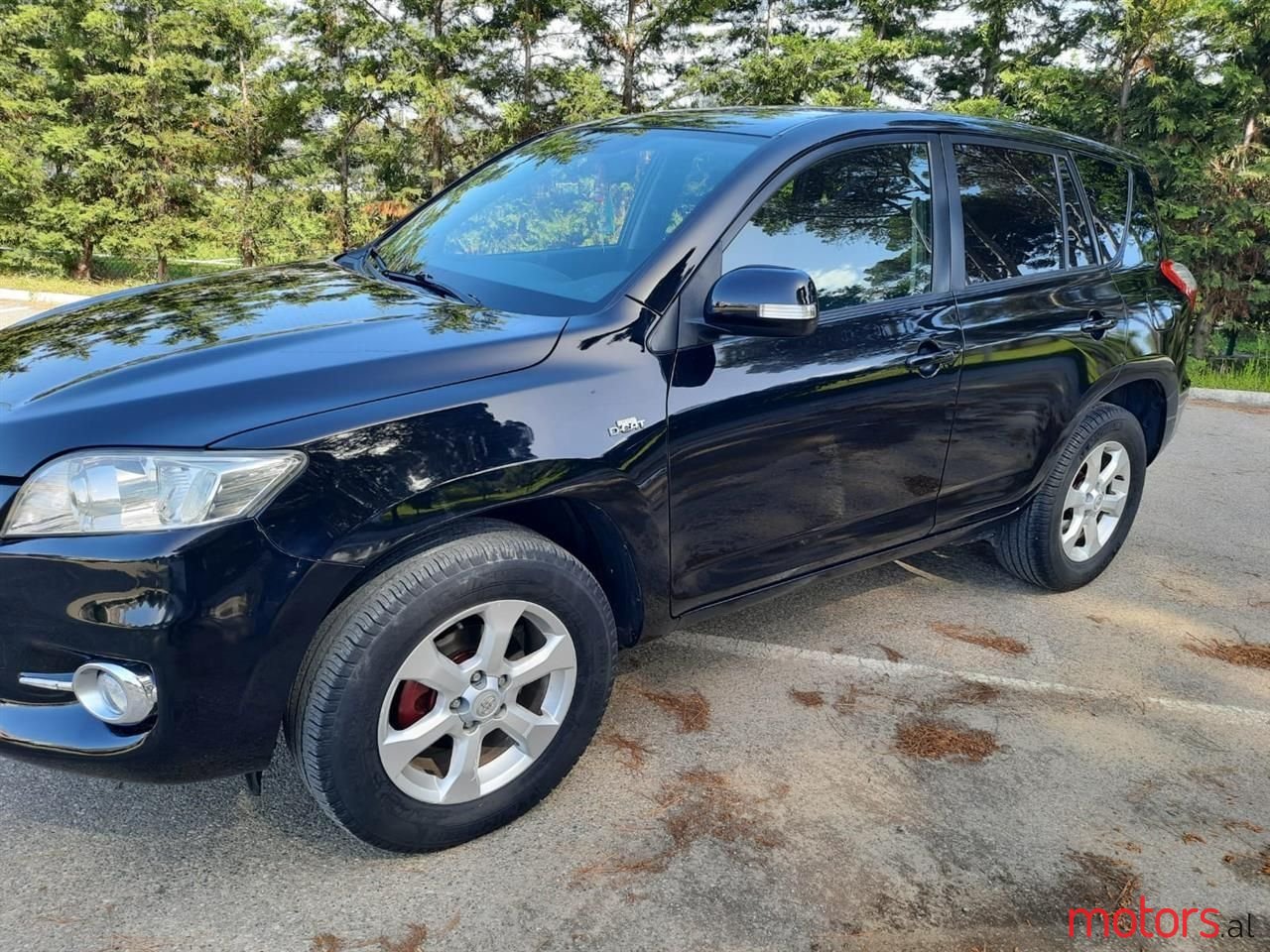 2010' Toyota RAV4 photo #4