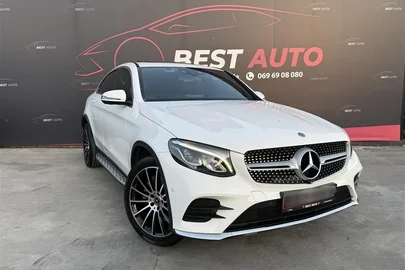 2017' Mercedes-Benz GLC 220