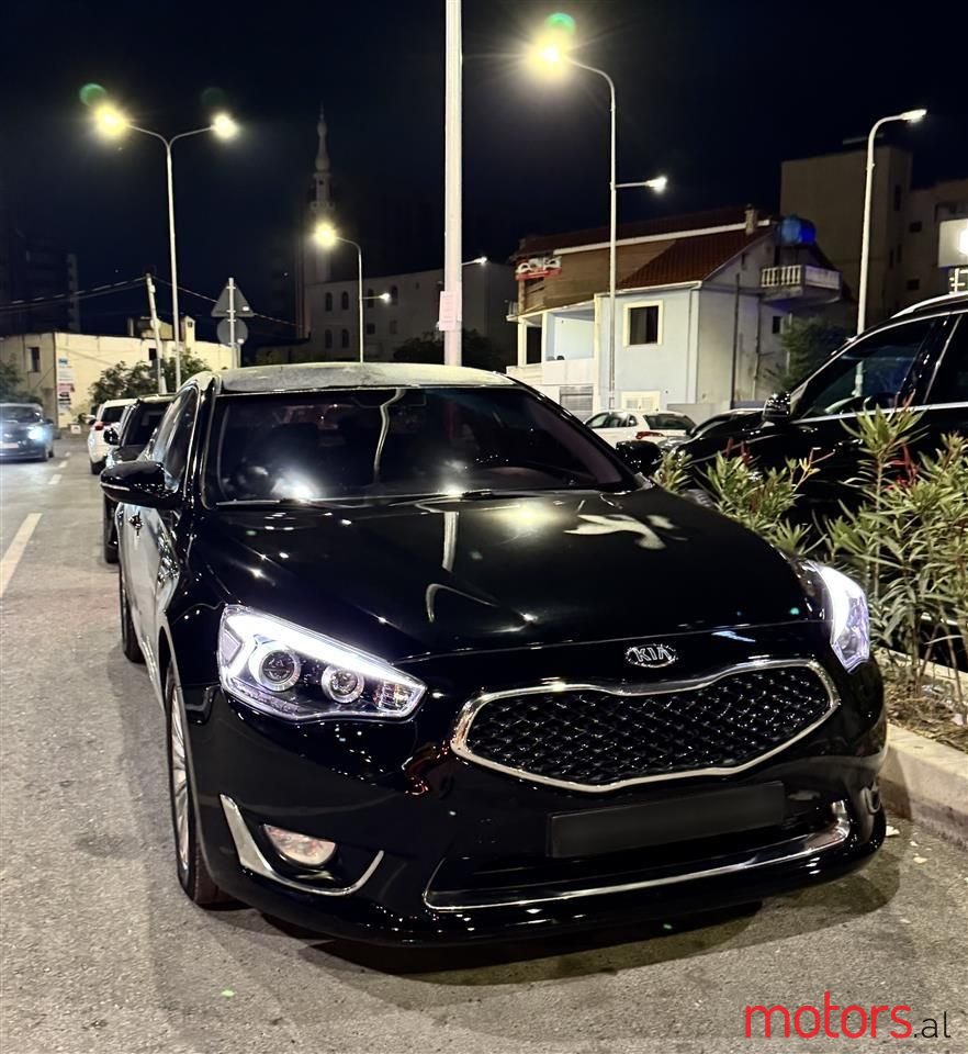 2013' Kia K7 photo #2