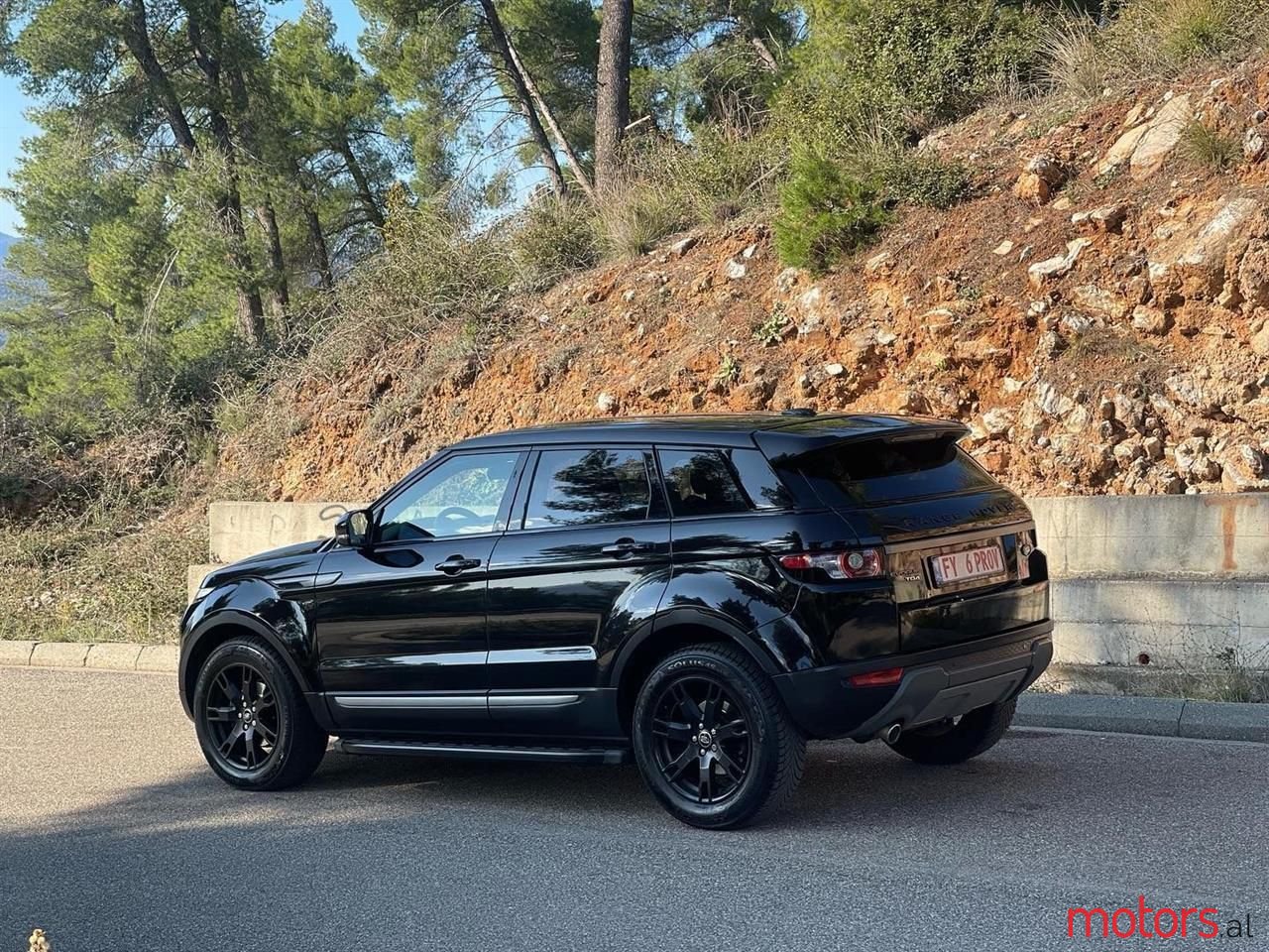 2012' Land Rover Range Rover Evoque photo #5