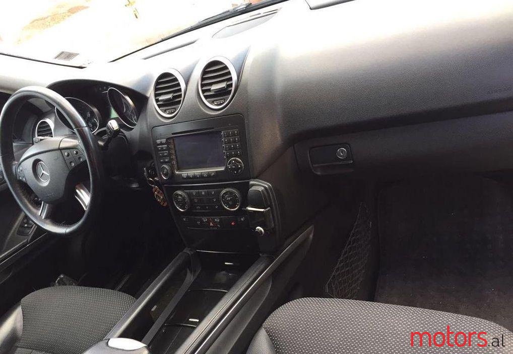 2008' Mercedes-Benz ML 280 photo #2