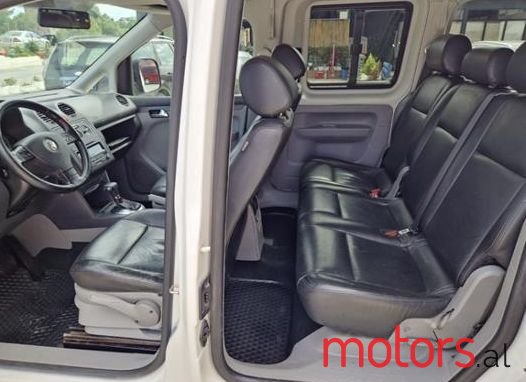 2010' Volkswagen Caddy photo #5