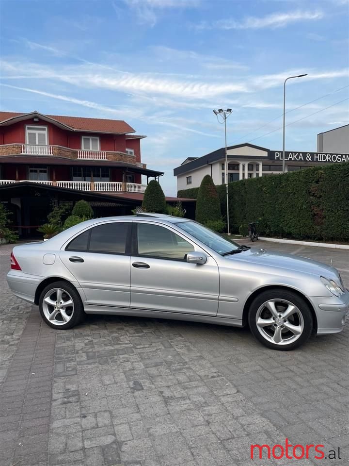 2007' Mercedes-Benz C 200 photo #2