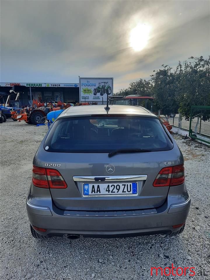 2009' Mercedes-Benz B 200 photo #4