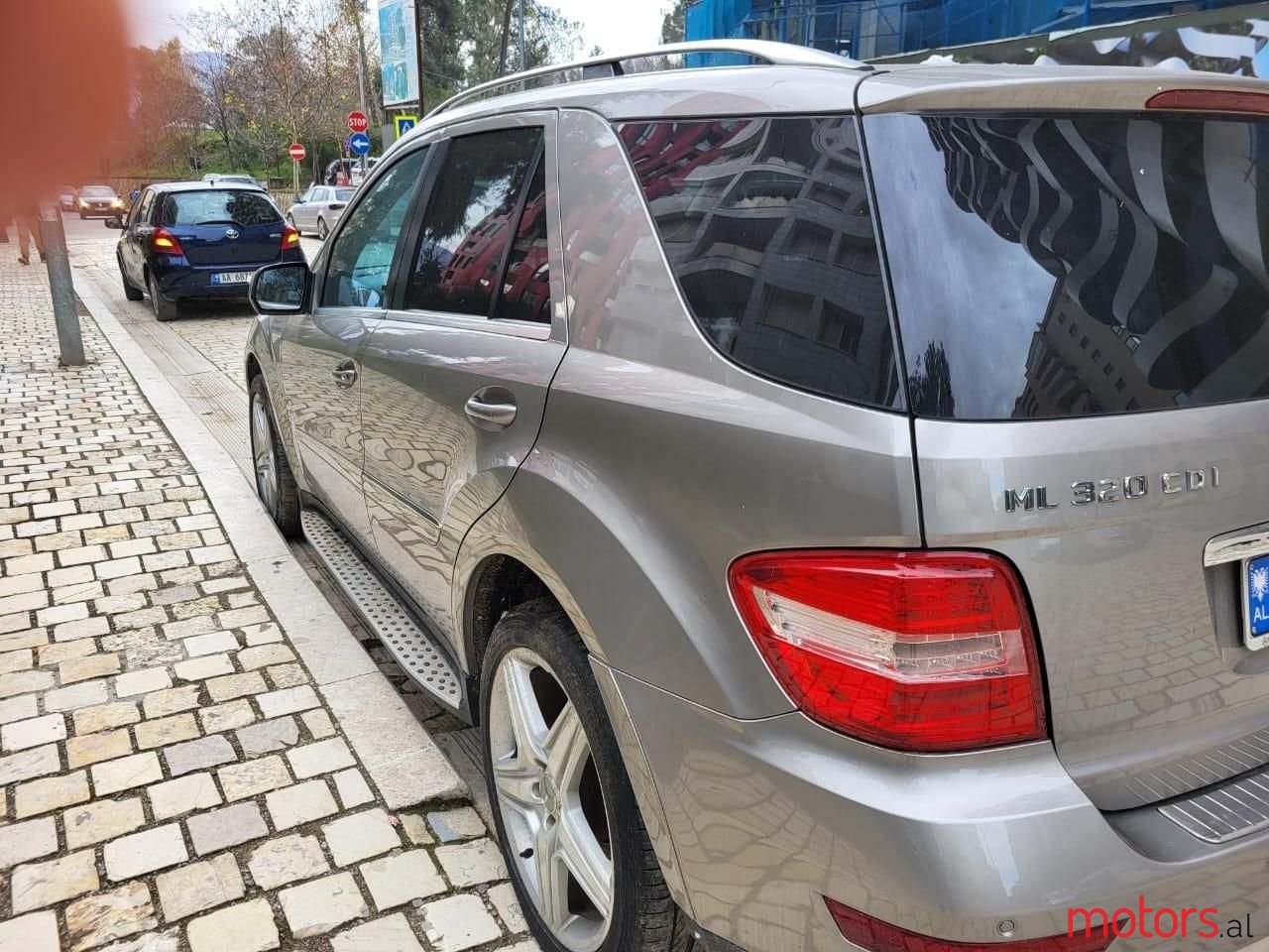 2009' Mercedes-Benz ML 320 photo #6