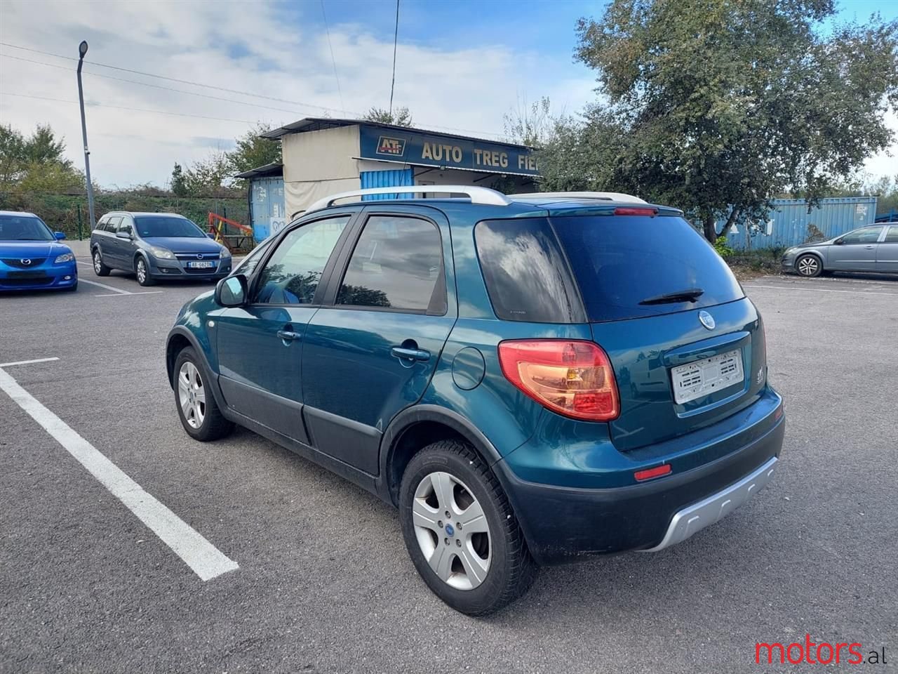 2008' Fiat Sedici photo #2