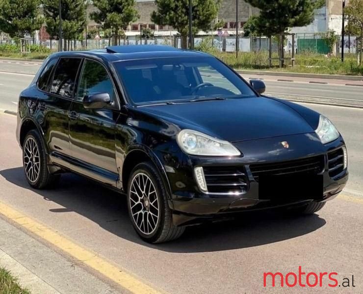 2008' Porsche Cayenne photo #5