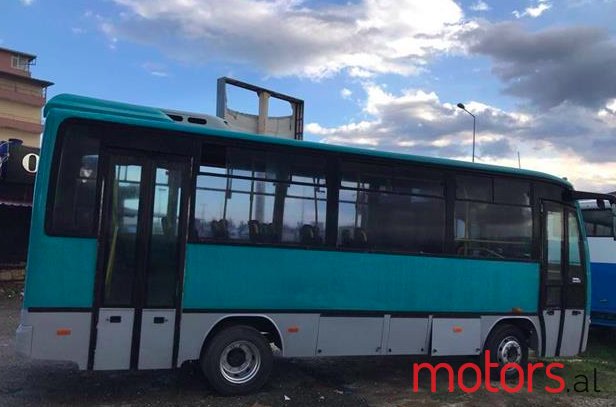 2000' Iveco photo #1