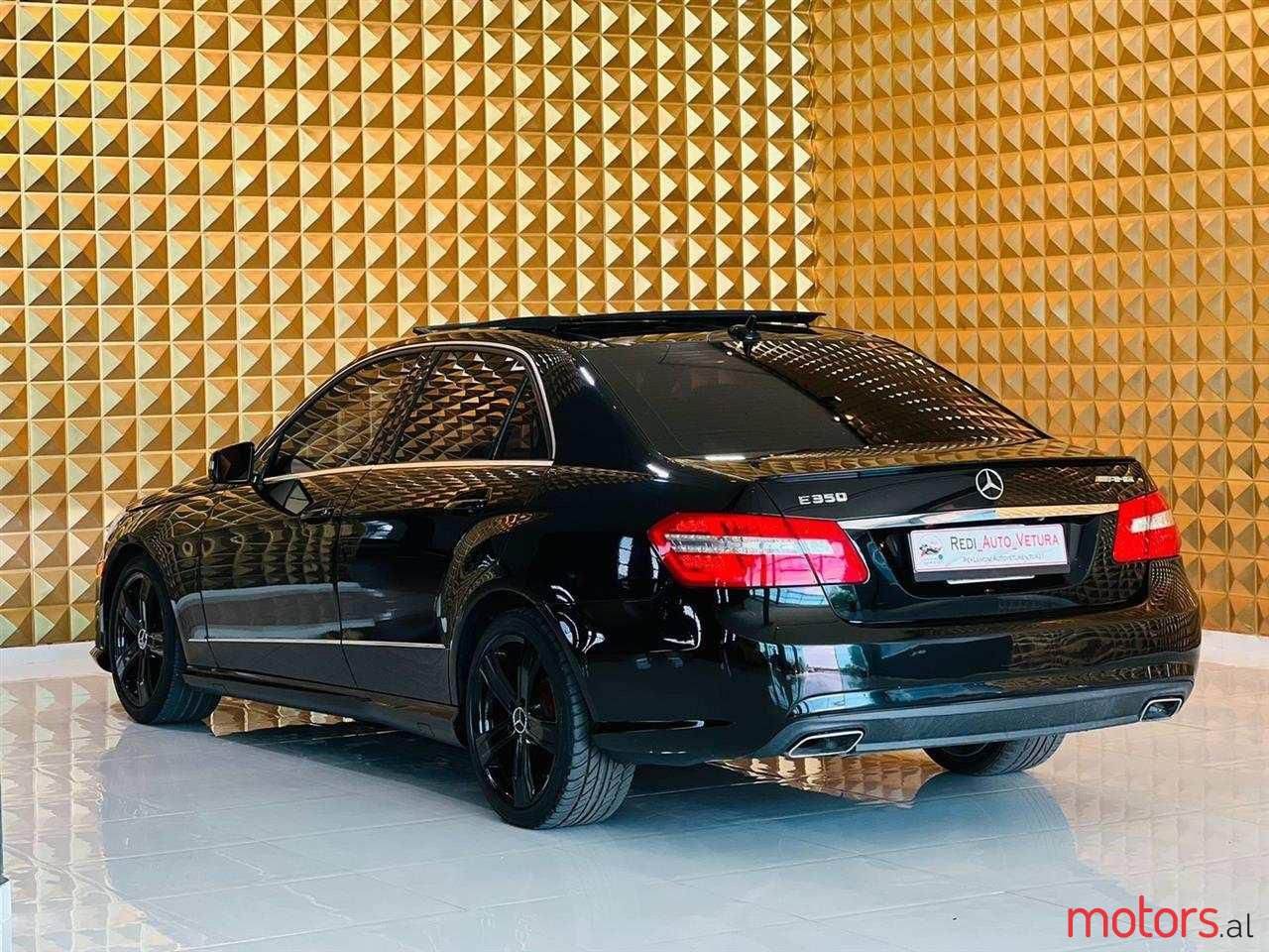 2011' Mercedes-Benz E 350 photo #2