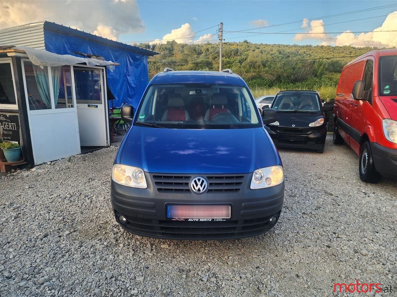 2010' Volkswagen Caddy photo #5